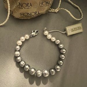 HONORA cultured pearls bracelet- new with tag, never worn.